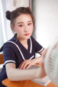 免费观看又色又爽又黄的小说忠诚
