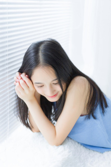 《朋友的未婚妻》HD